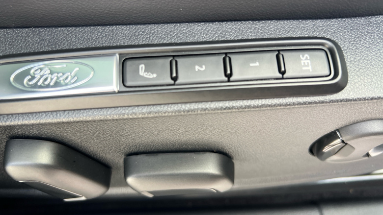 Ford Capri 210kW Premium 77kWh 5dr Auto Electric Estate